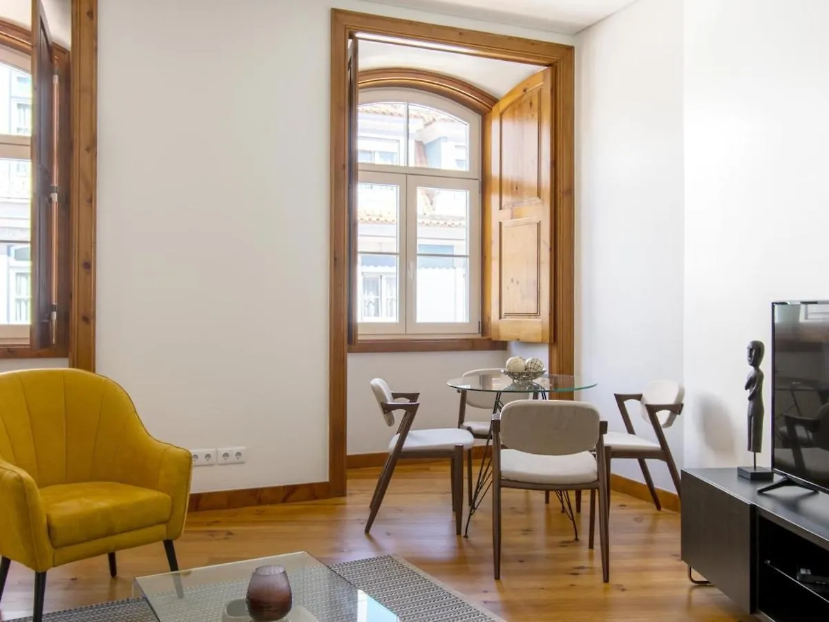 Chiado Stylish Bright Apt With Ac Lisboa